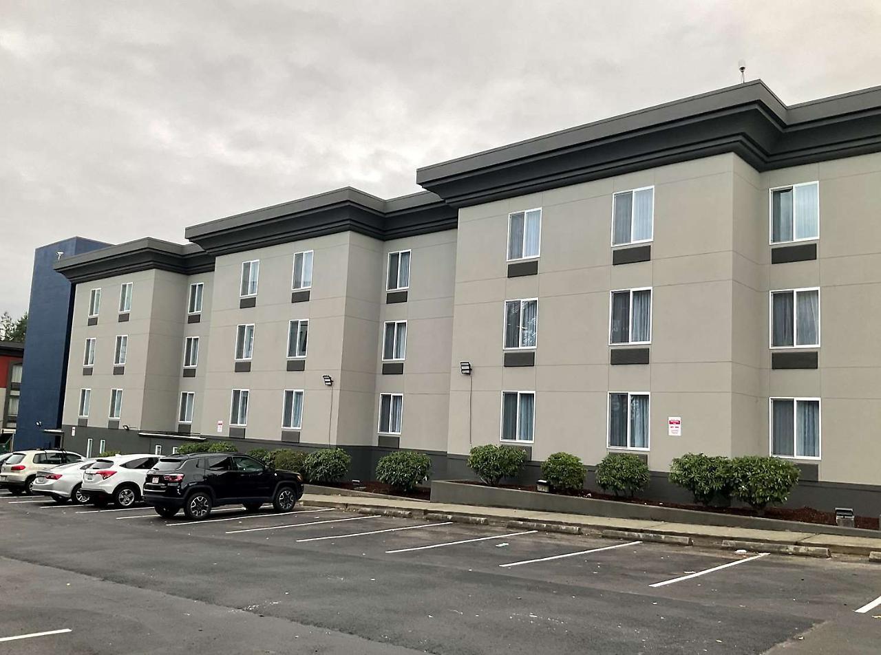 Surestay Plus Hotel By Best Western Seatac Airport Exterior photo