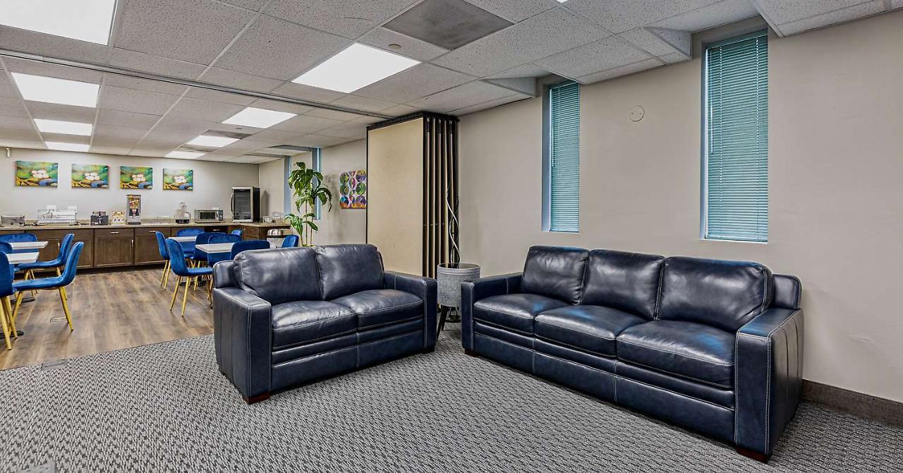 Surestay Plus Hotel By Best Western Seatac Airport Exterior photo